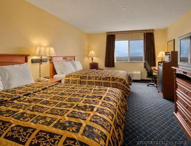 Hotel Days By Wyndham Brigham