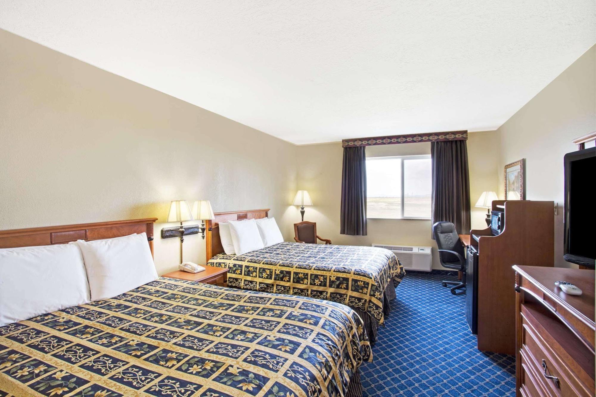 Days By Wyndham Brigham Hotel Brigham City